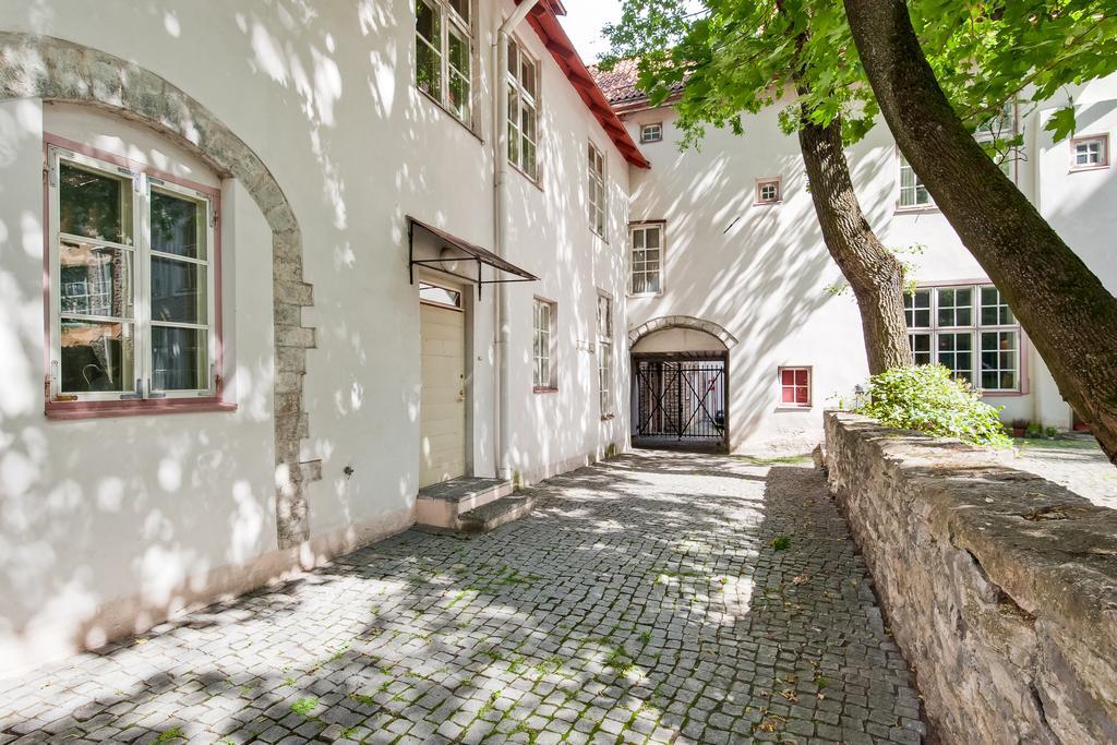 Old Town Central Apartment Tallinn Exterior photo